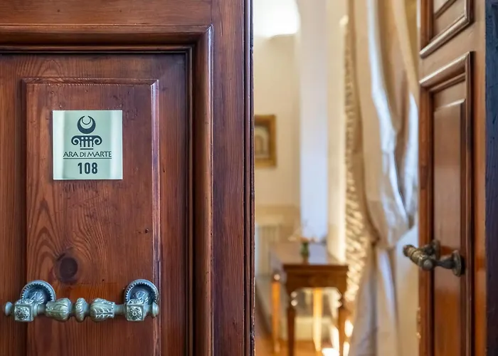 Pensjonat Ara Di Marte Rzym